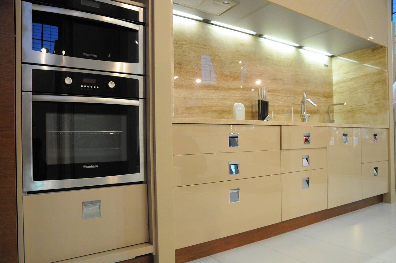 Laranza: Elevating Your Kitchen and Wardrobe with Premium Hardware