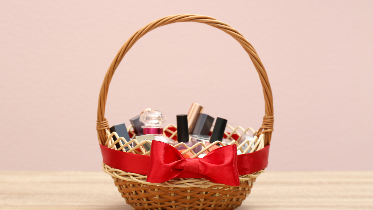 Trousseau Packing and Gift Hampers in Delhi: #ashtag Hampers